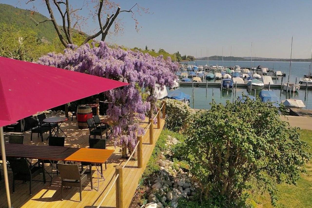 Jean-jacques Rousseau Hotel