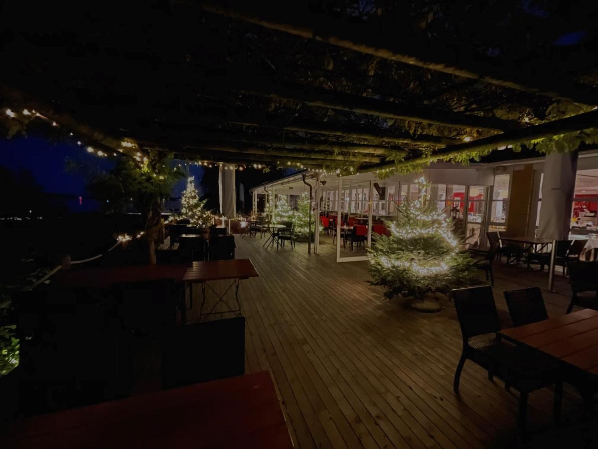 Jean-jacques Rousseau Hotel 3*