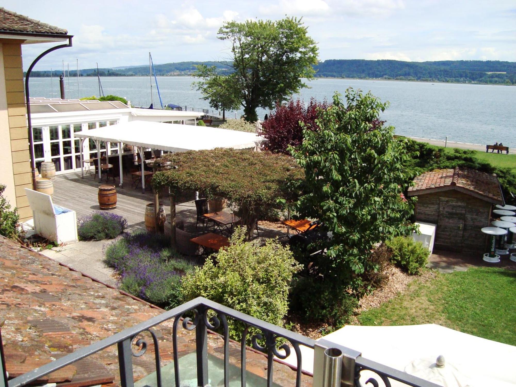 Hotel Jean-jacques Rousseau 3*